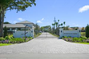 14710-palm-beach-point-blvd-009-2